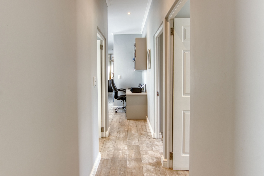 3 Bedroom Property for Sale in Kelderhof Country Village Western Cape